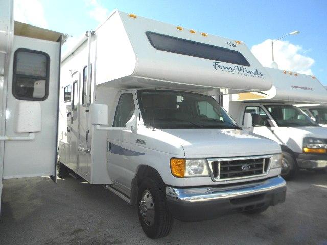 Used 2008 Fourwinds 5000 24T Class C For Sale